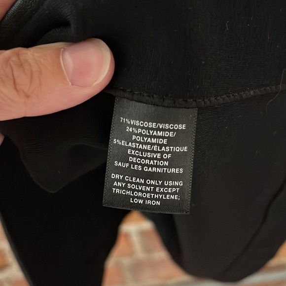 Lafayette 148 New York black short-sleeved collarless jacket, size XXL/US 24 - Picture 8 of 8